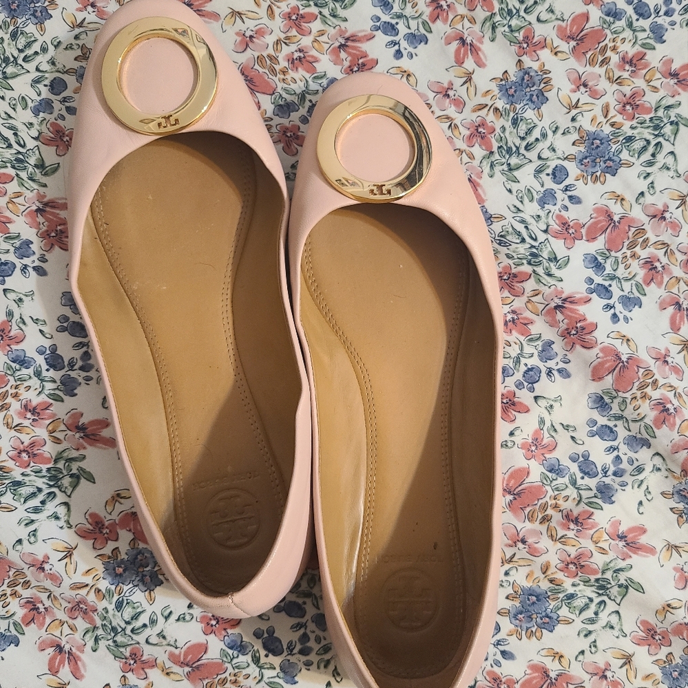 Tory Burch Pink and Gold Flats with Classic Design